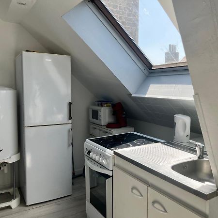Appartement Prive Calais Bagian luar foto